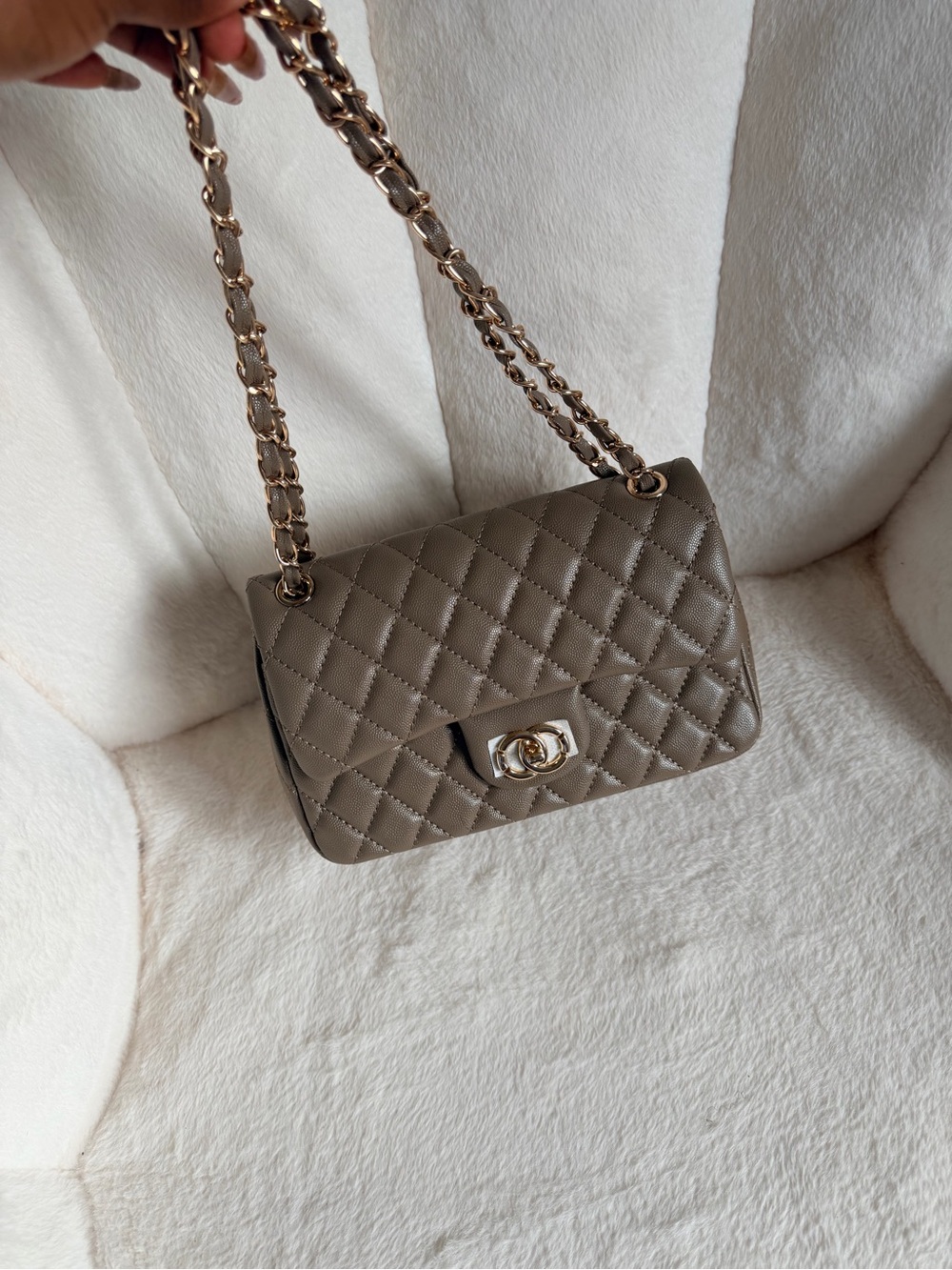 Quilted Chain-Shoulder Womenโs Bag in Taupe
